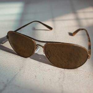 Oakley Feedback brown polarized aviator unisex sunglasses